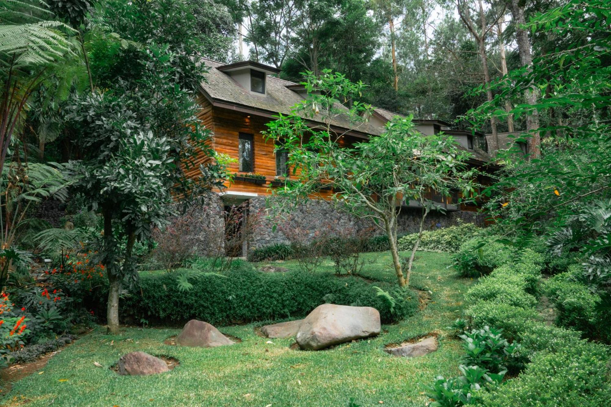 Taman Wisata Bougenville Malabar  Экстерьер фото